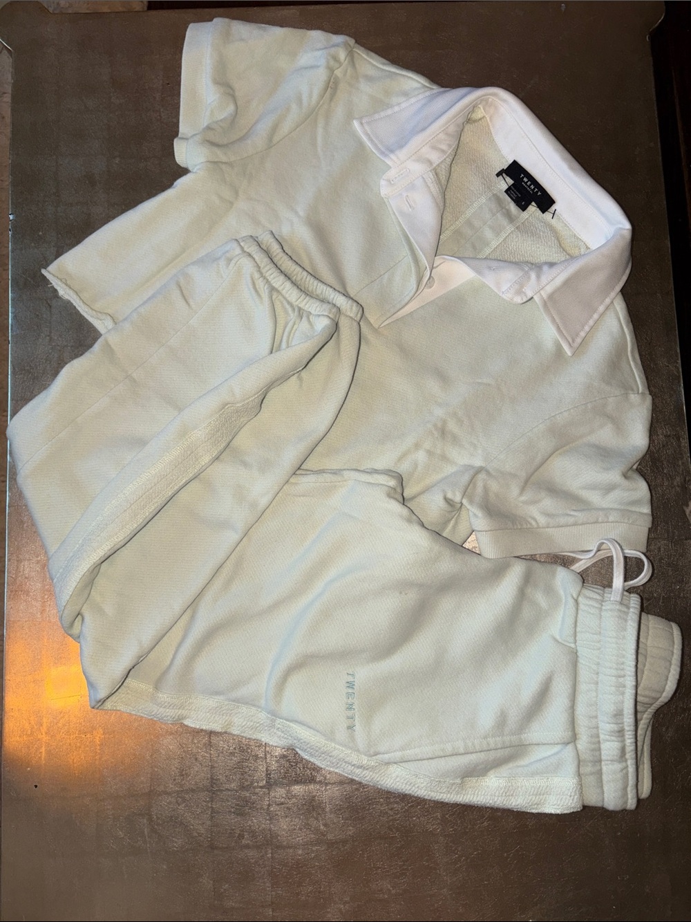 Twenty Women’s Mint Green Athletic Drawstring Pant and Cropped Top Set